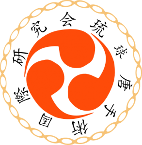 Logo der International Ryukyu Karate Research Society (IRKRS)